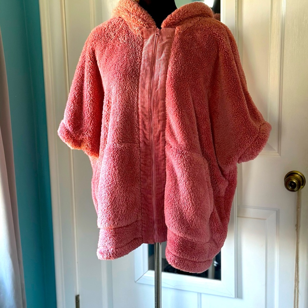 Cabi 4121 Embrace Topper in Dusty Rose